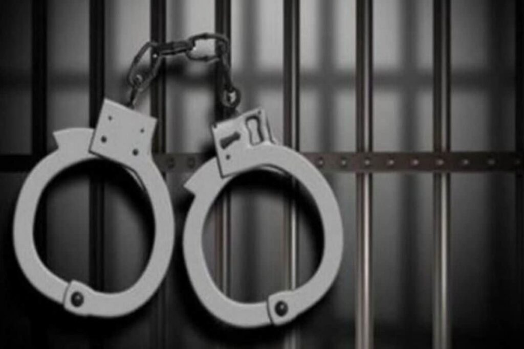 Noida Restaurant Staffers, Customers Clash Over Rs 970 Service Charge; 5 Arrested