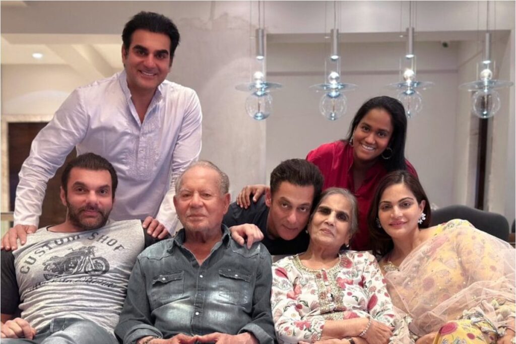 Salman Khan Shares Adorable Family Photo To Wish His Fans On Eid Ul Adha