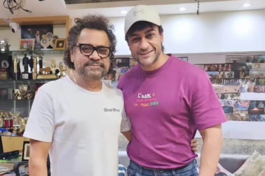 Shalin Bhanot To Make Bollywood Debut? Photo With Bhool Bhulaiyaa 2 Director Goes Viral