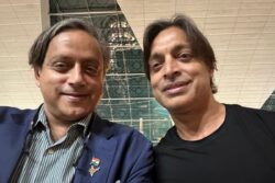 'Same to Same': Shashi Tharoor Shares Image With Shoaib Akhtar And Desis Spot An Uncanny Resemblance