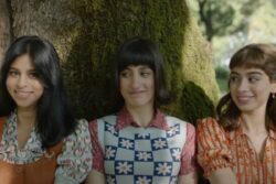 Suhana Khan Reacts As Archies Channels Shah Rukh Khan's Pathaan in New Poster