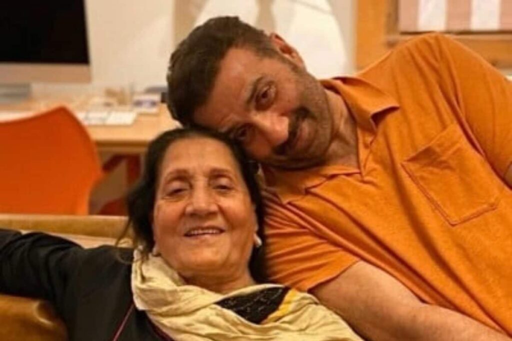 When Sunny Deol Revealed REAL Reason Why His Mom Prakash Kaur Stays Away From Limelight