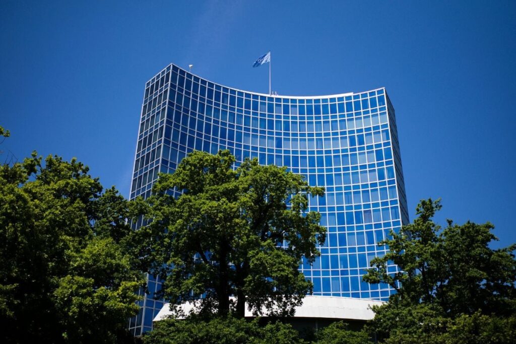 Switzerland a Magnet for Russian, Chinese Spies, Says Bern