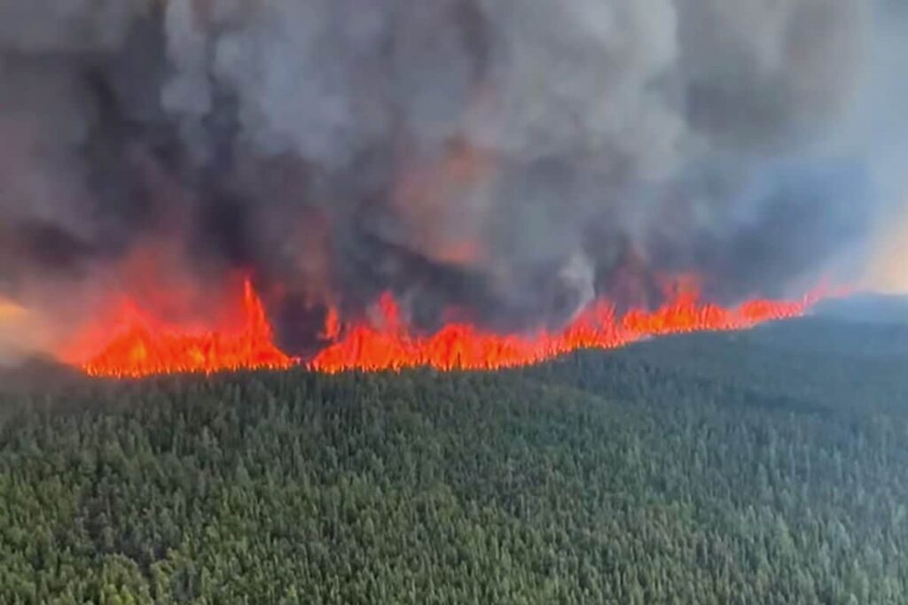 Canada Wildfires: Out-of-control Blaze Intensify in Alberta, Could Last 'All Summer'