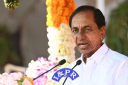KCR Embarks on Two-Day Maharashtra Tour with 600 Cars Convoy