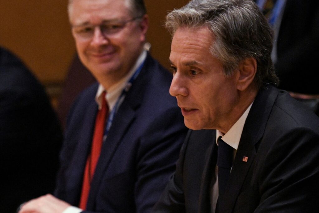 Blinken Says China Trip Aimed at 'Avoiding Miscalculations'