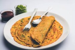 How To Make Lauki Besan Chilla: Ingredients And Recipe Inside
