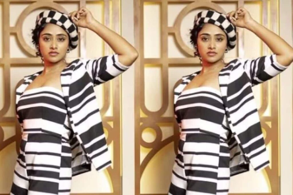Sangeetha Sringeri Dazzles In Black And White Striped Playsuit; See Pics