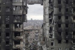 Ukraine Seeks USD 40 Billion for Initial Plan to Rebuild War-Torn Economy