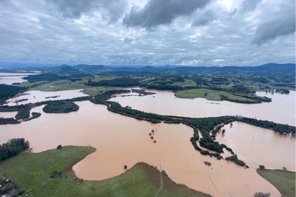 11 Dead, 20 Missing After Cyclone Strikes Southern Brazil