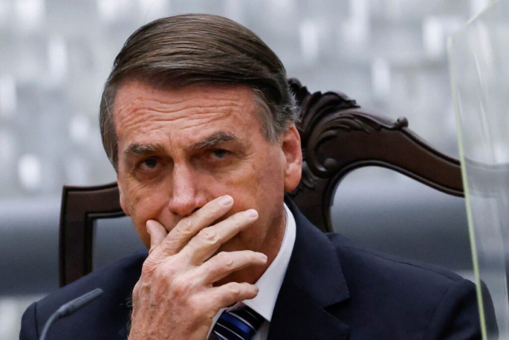 Brazil Police Find Plans for Military Coup on Bolsonaro Aide's Phone, Veja Reports