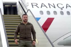 Putin Likely 'Very Scared' of Mutiny and 'Hiding Somewhere': Ukraine President Zelensky