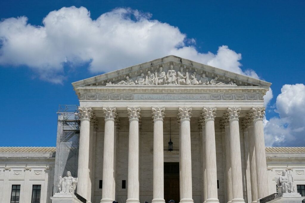 US Supreme Court Bans Use of Race in University Admissions