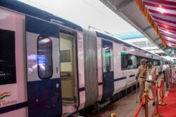 With 5 New Trains Flagged Off Today, Vande Bharat Count is Now 23; All Rail-Electrified States Connected