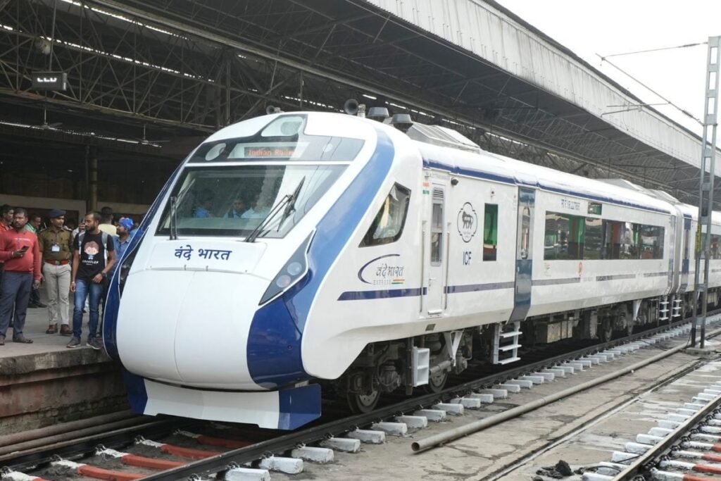 Vande Bharat Trains Arriving Soon: Mumbai-Goa, Patna-Ranchi and 3 More by June-End