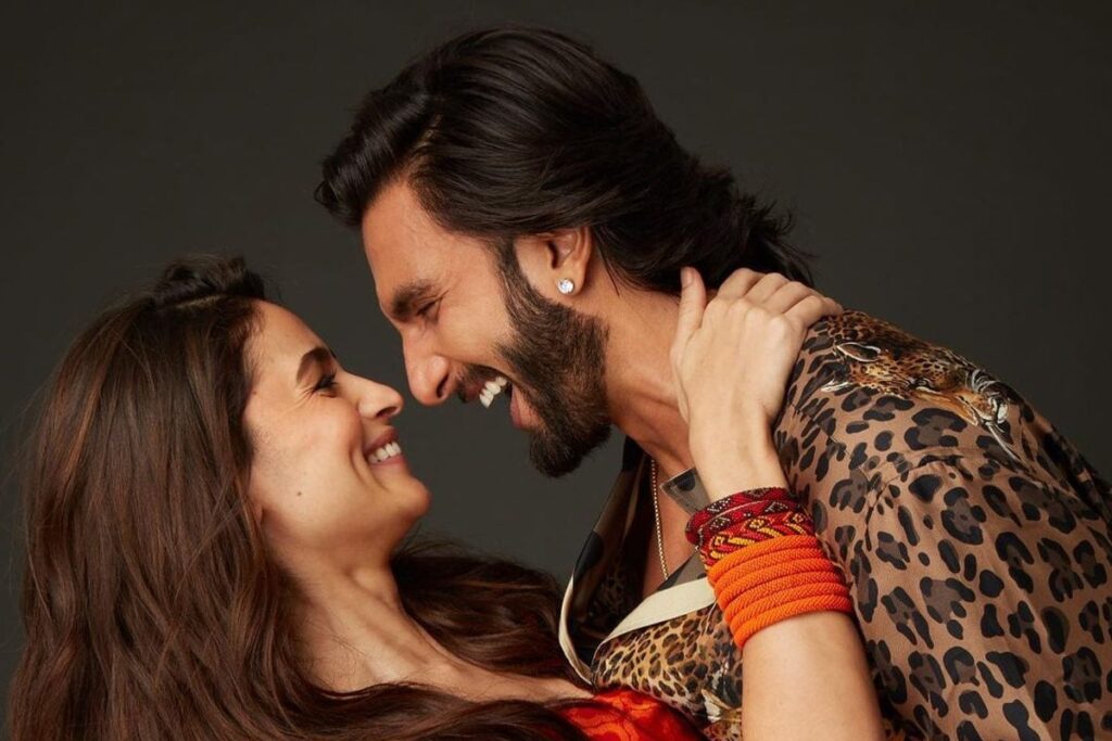 Rocky Aur Rani Aka Ranveer Singh and Alia Bhatt To Interact With 50,000 Students; Here's Why