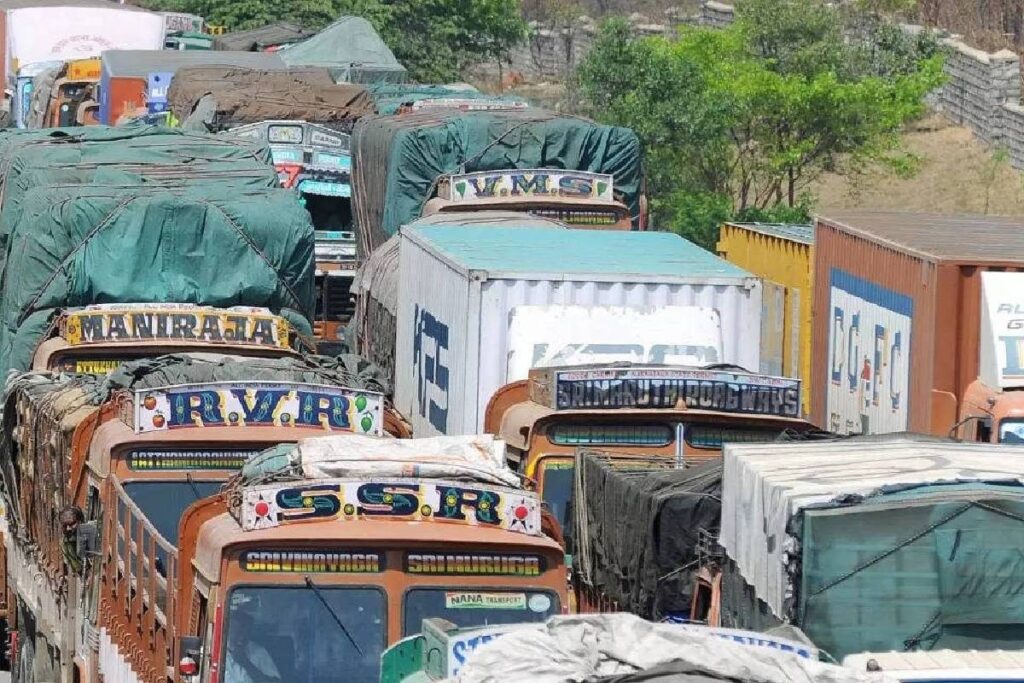 Delhi Govt Lifts Restrictions on Entry of Heavy Goods Vehicles