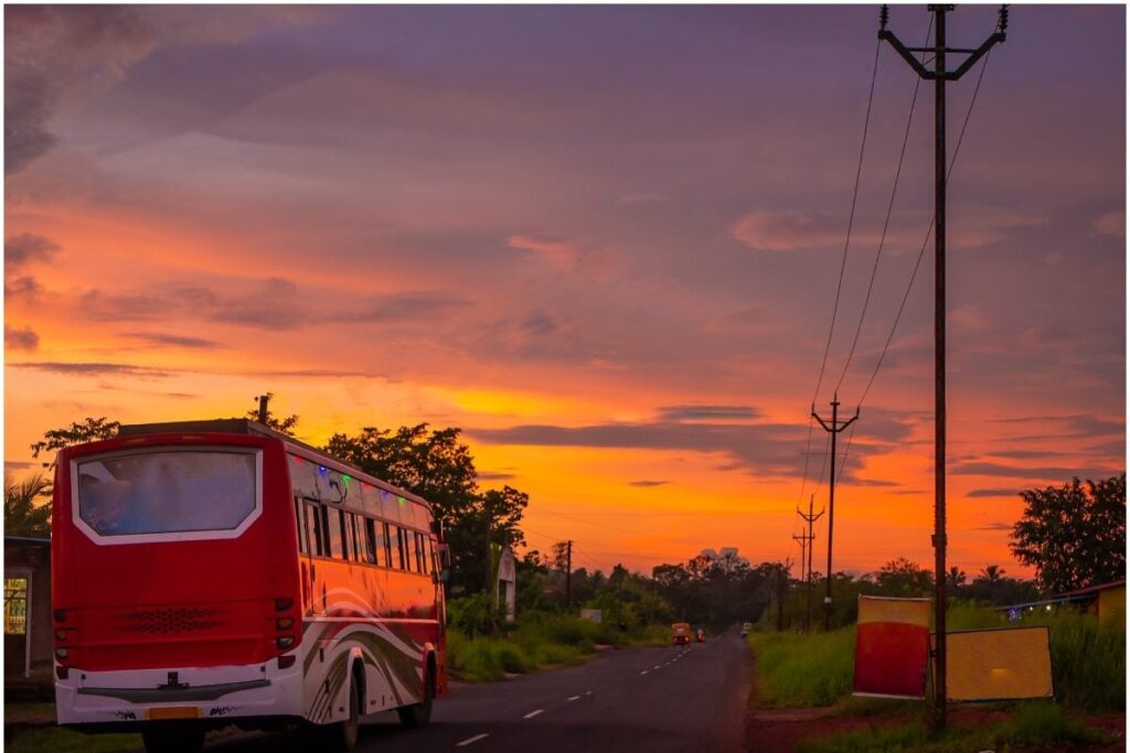 'Panchayat Poll Effect - 80% Private Buses Off The Roads, Situation To Be Clear After 2 Days - Operators  '