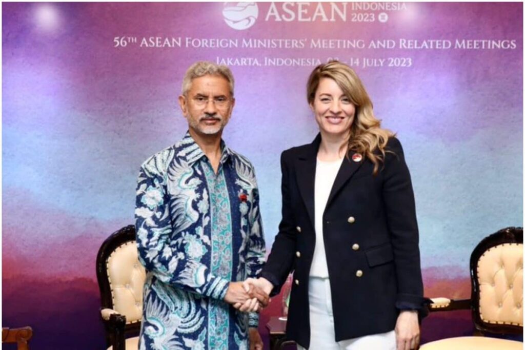 Jaishankar Meets Canadian Counterpart, Emphasises Need to Ensure Security of Indian Diplomats in Canada