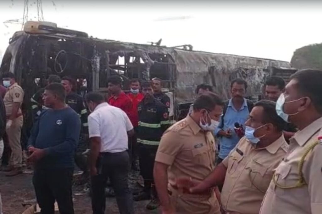 Maharashtra Bus Accident News LIVE: 3 Children Among 25 Killed in Buldhana; Bus Crashed Due to Rains & Caught Fire