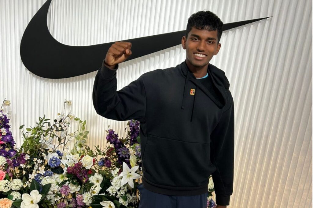 Manas Dhamne Moves into Second Round of Boys' Singles at Wimbledon