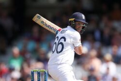 Joe Root Heads Charge as England Take 377 Run Lead Over Australia in Fifth Ashes Test