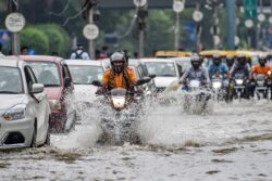 Delhi Flood Live Updates: Parts of Capital Remain Flooded, Drinking Water Supply Affected; Yellow Alert Issued