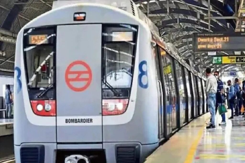 Metro Operation Between Rajiv Chowk and Mandi House Station to Remain Close on Sunday