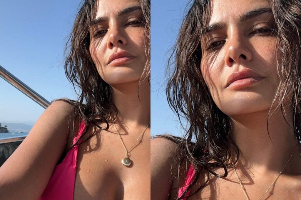 HOT! Esha Gupta Sets Temperature Soaring In a Sexy Neon Pink Bikini; Check Her Photo Here