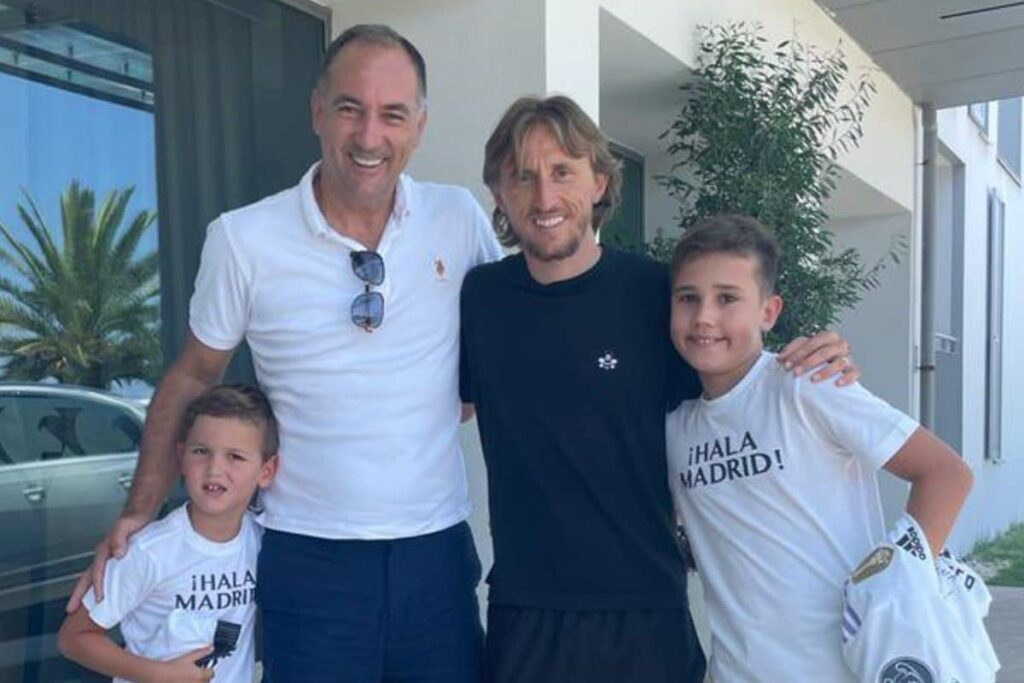 Igor Stimac Reunites With Real Madrid's Luka Modric While On Vacation