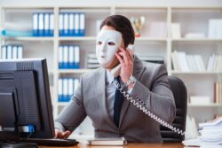 Maha Police Bust Fake Call Centre Cheating People in Canada; 23 Arrested