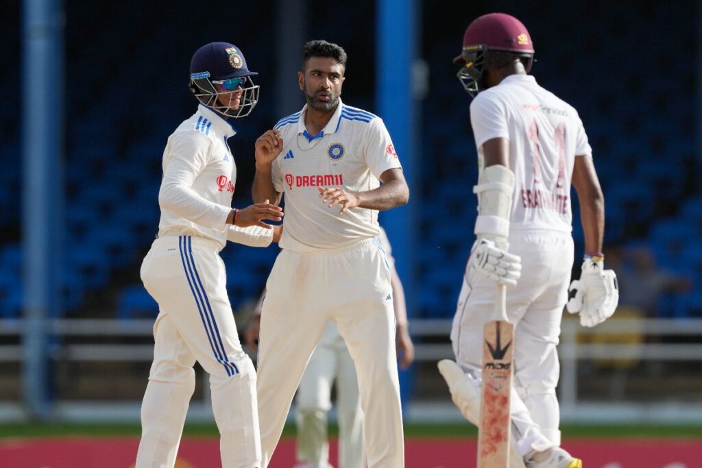 India Need 8 Wickets to Win 2nd Test, West Indies 76/2 at Stumps on Day 4; Trail by 289 Runs