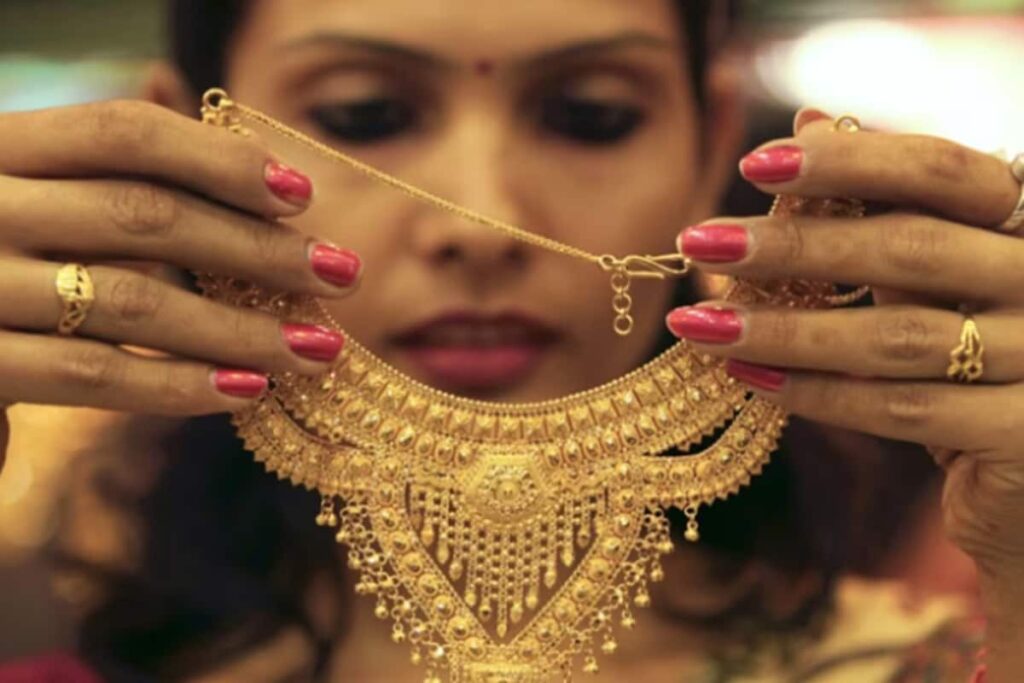 Gold Down, Silver Flat On July 3: Check Latest Prices In Your City