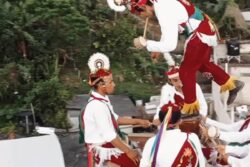 Mexico’s 600-Year-Old Flying Dance Is A Visual Treat
