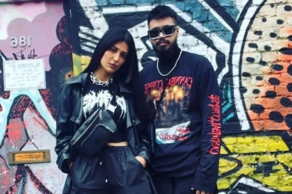 Shruti Haasan Teases Beau Santanu Hazarika, Calls Him 'Most Unromantic Human'