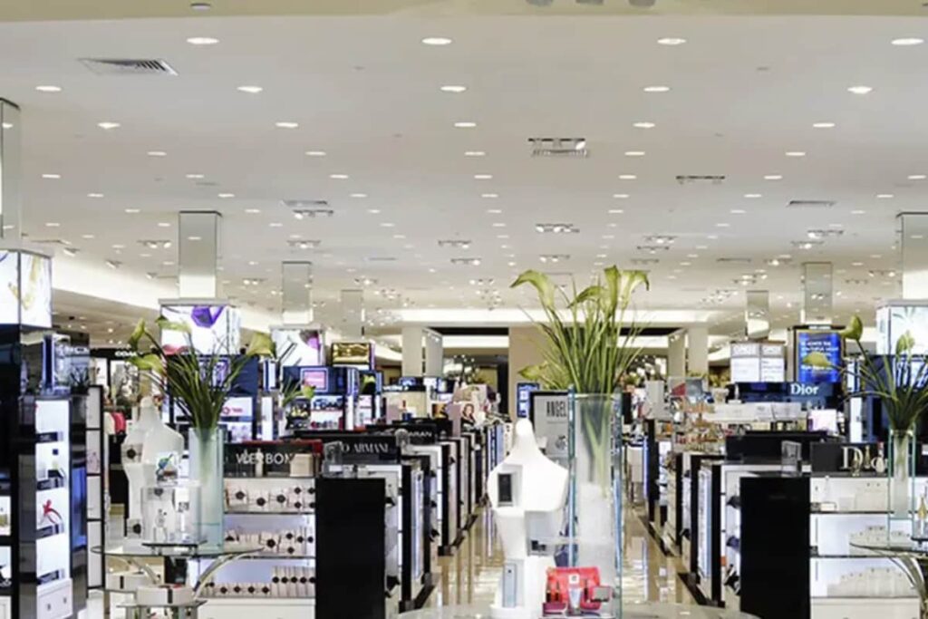 90-Year-Old Woman Retires After Never Missing A Day At Work For 74 Years