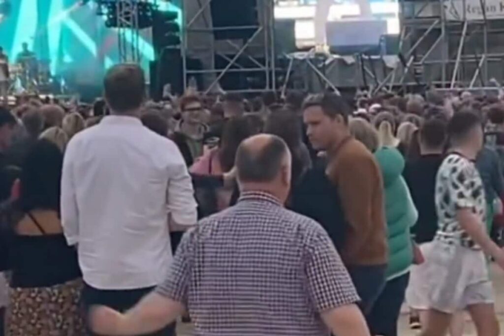 This Old Man's Happy Dance At Concert Is Lesson On Loving Yourself