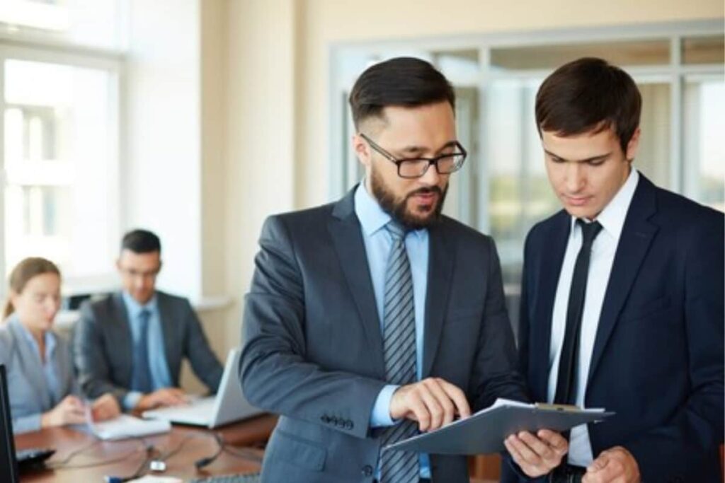 This Boss' 'Work Less' Advice To Employee Is Winning Hearts Online