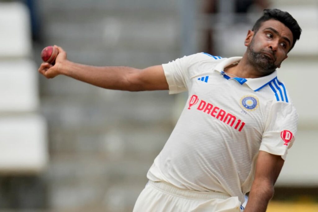 IND vs WI, 1st Test: Ashwin Dismisses Openers as West Indies Reach 68/4 at Lunch on Day 1