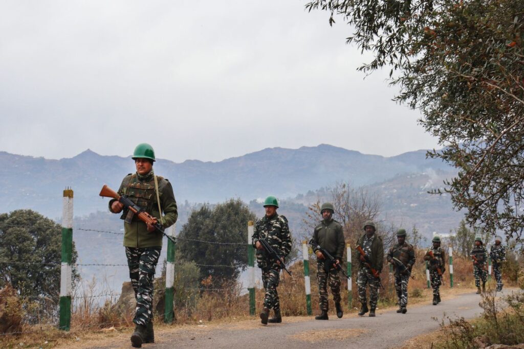 Jawan on Leave Goes Missing in J&K's Kulgam; Search Op On, Blood Stains Found in His Car