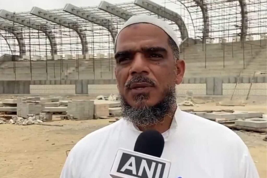 'Want India to Help us Build Stadium, Train Our Players': Irani Cricket Coach Asks BCCI for Help - WATCH