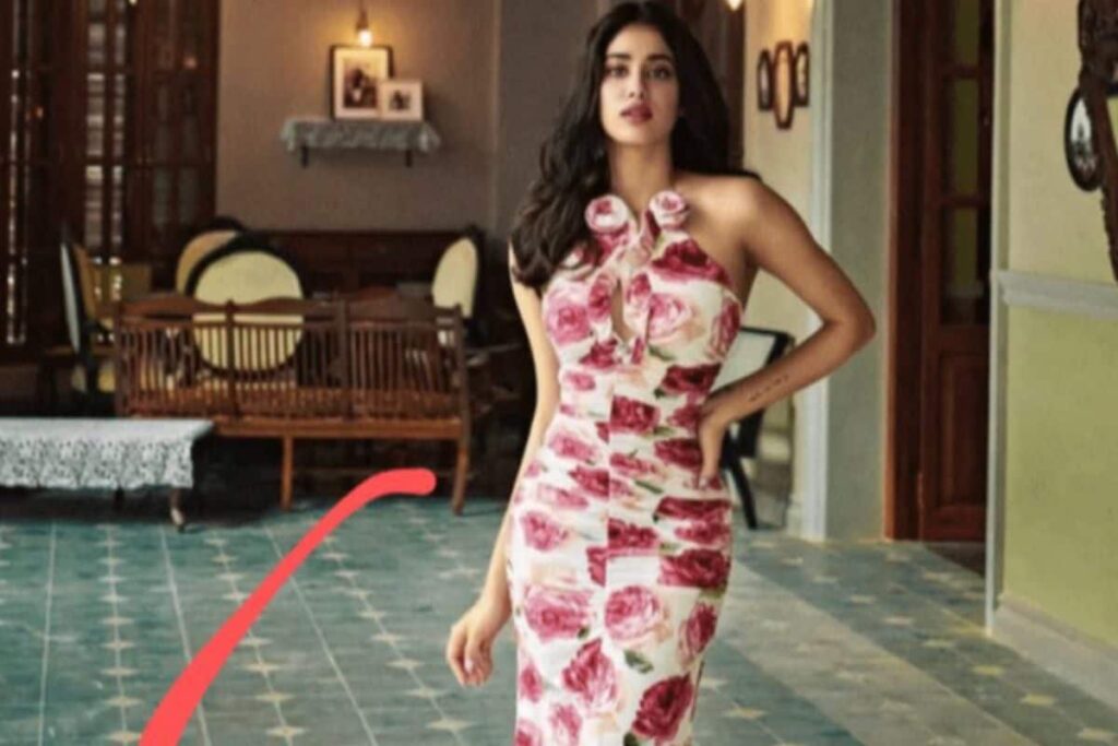 'Looks Like Horse Legs': Janhvi Kapoor Gets Trolled Mercilessly For Editing Her Pic