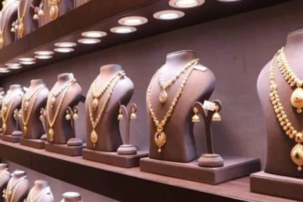 Senco Gold IPO Day 2: Subscription, GMP And Other Details; Should you Buy?