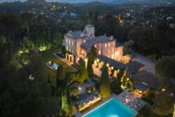 John F Kennedy’s Rs 291 Crore Holiday Home In French Riviera  Up For Sale