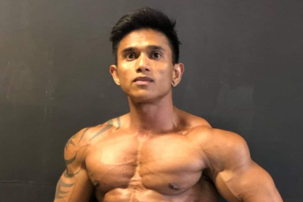 Indonesian Fitness Influencer Dies in Freak Gym Accident After 210-Kg Barbell Falls on His Neck