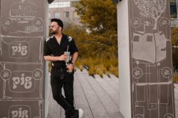 After Chicago, Kapil Sharma Ready To Do Bawaal In Seattle, Shares Dapper Pics In All-Black Ensemble
