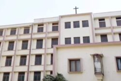 After Language Controversy, Kolkata's Loreto College Allows Students of All Mediums to Apply for BA, BSc Courses