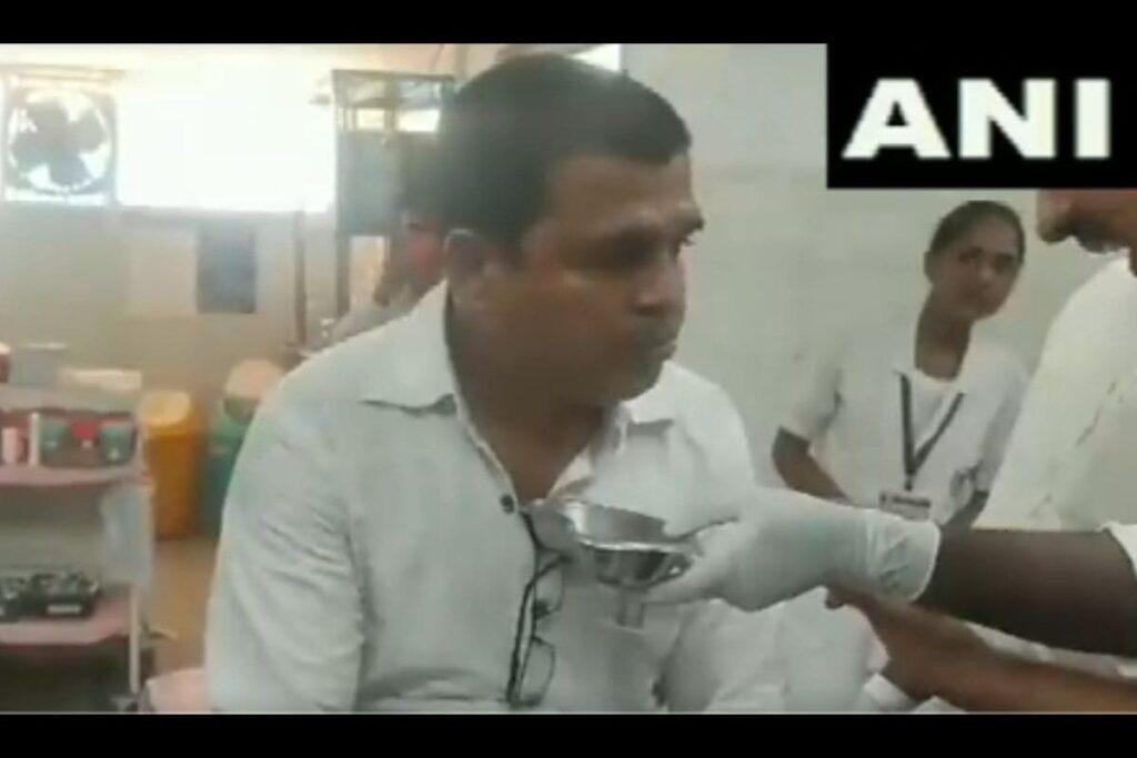 WATCH | Patwari in MP Swallows Currency Notes After Lokayukta Caught Him Taking Bribe