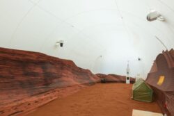 Volunteers Get Locked Up For a Year in An Environment Simulating Life on Mars