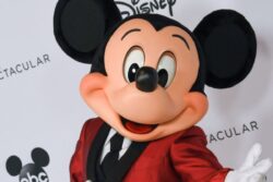 AI Can't Replace Mickey Mouse, Says Voice of Disney Mascot